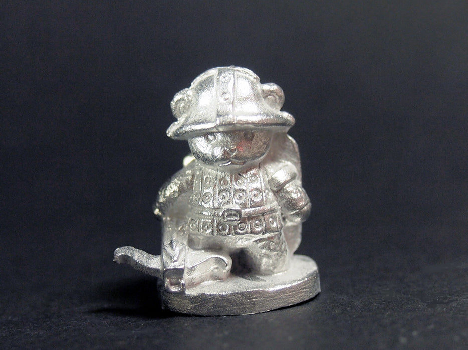 Aurora Model - Teddy Bear Crossbow Man