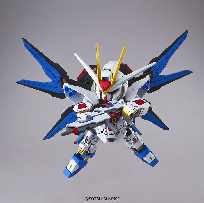 Bandai SD Gundam Ex-Standard Strike Freedom Gundam