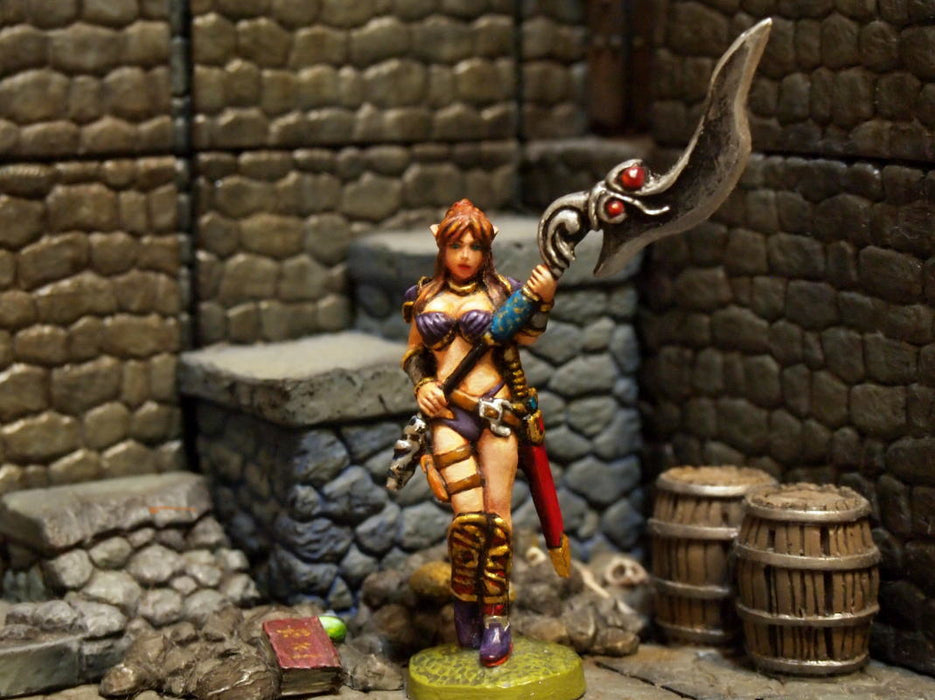 Aurora Model - Elven Halberdier
