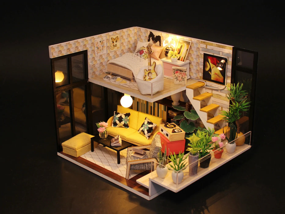 DIY Miniature House - Cynthia's Holiday