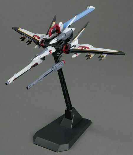 Bandai MG 1/100 STRIKE ROUGE (OOTORI UNIT) Ver.RM