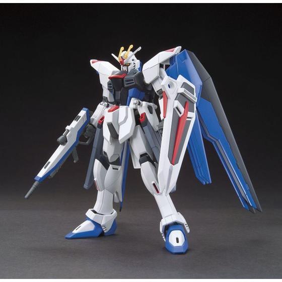 Bandai HGCE 1/144 Freedom Gundam