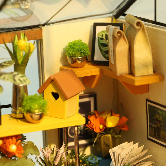 Rolife DIY Miniature House - Cathy's Flower House