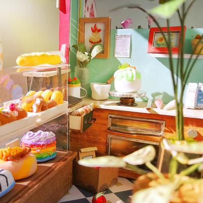 Rolife DIY Miniature House - Dessert Shop
